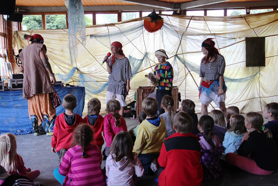Příměstský tábor Sluníčka má pro děti přichystanou spoustu dobrodružství Foto: Žluté lázně, oficiální zdroj
