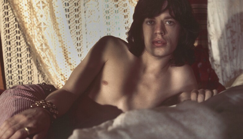 Cecil Beaton: Mick Jagger, 1968, barevná fotografie Oficiální zdroj: Museum Kampa